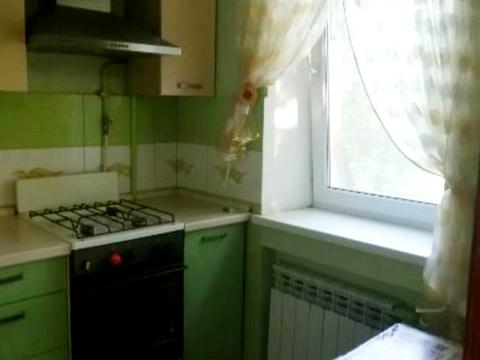 квартира за адресою Академіка Заболотного вул., 18