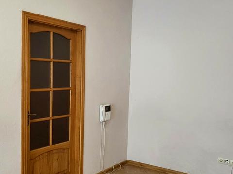 коммерческая по адресу Трёхсвятительская ул., 3