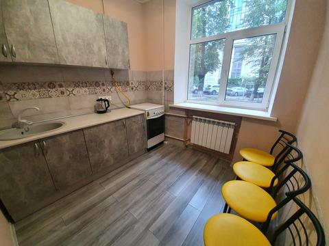 коммерческая по адресу Ивана Мазепы ул. (Январского Восстания), 11-А