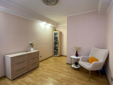 квартира за адресою Запорізька вул., 9