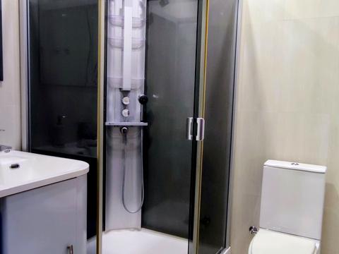 квартира за адресою Дніпровська набережна вул., 1-А