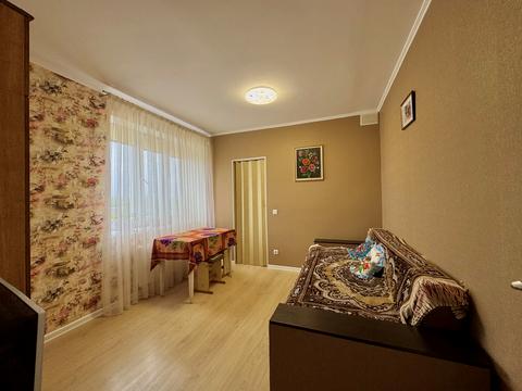 квартира за адресою Курсанта Єськова вул., 26