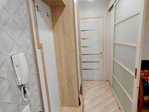 квартира за адресою Космонавтів вул., 18
