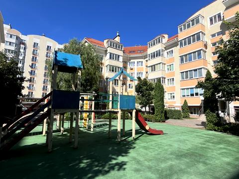квартира за адресою Богдана Хмельницького вул., 5-Б