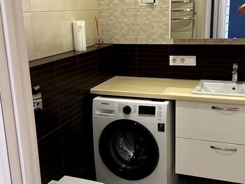 квартира за адресою Високовольтна вул., 14-К
