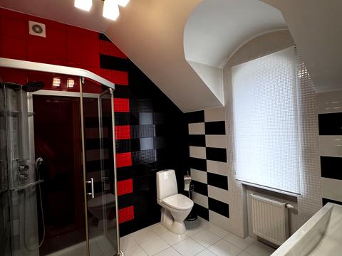 будинок за адресою с. Плюти, Абрикосова, 9