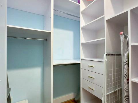 квартира за адресою Святого Теодора пл., 4