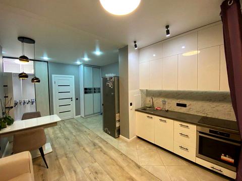 квартира за адресою Макіївська вул., 8