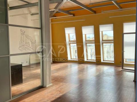 комерційна за адресою Велика Васильківська вул. (Червоноармійська), 45/2