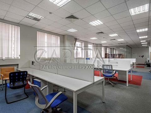 комерційна за адресою Бульварно-Кудрявська вул. (Воровського), 33-Б