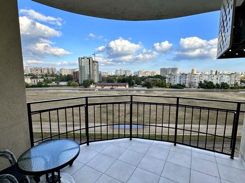 квартира за адресою Краснова вул., 1-А