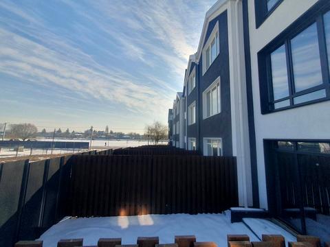 будинок за адресою Дніпровська вул. (Калініна)