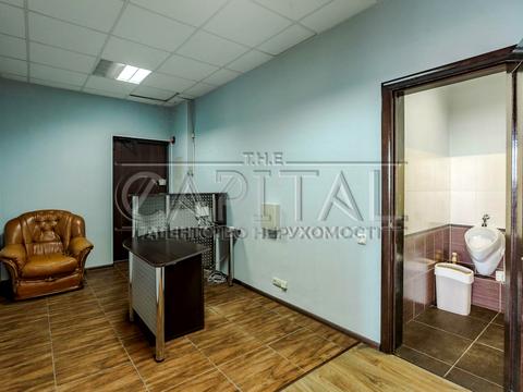 коммерческая по адресу Евгения Коновальца ул. (Щорса), 32-А