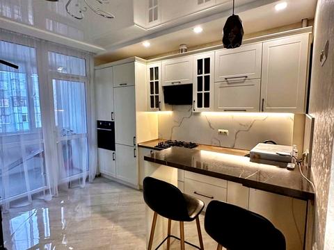 квартира за адресою В'ячеслава Чорновола просп. (), 63