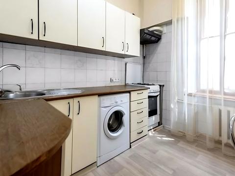 квартира за адресою Футуристів пров., 9