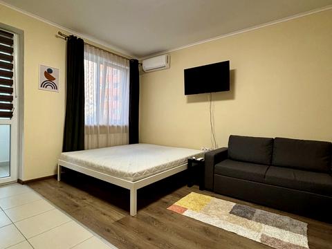 квартира за адресою Сім'ї Кульженків вул. (Петра Дегтяренка), 37