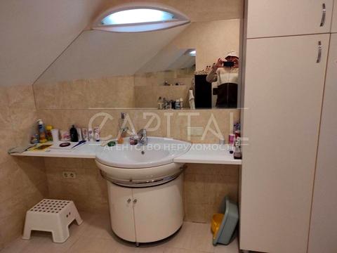 будинок за адресою с. Русанів, Набережна