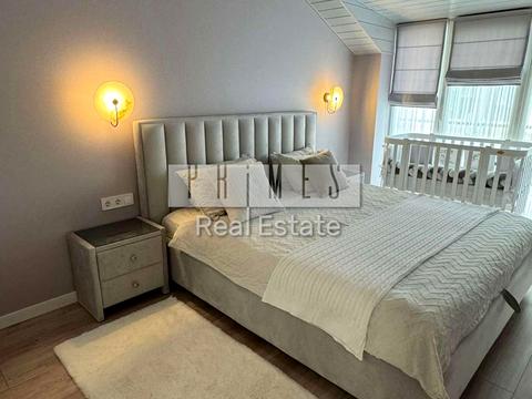 будинок за адресою Соборна вул. ()