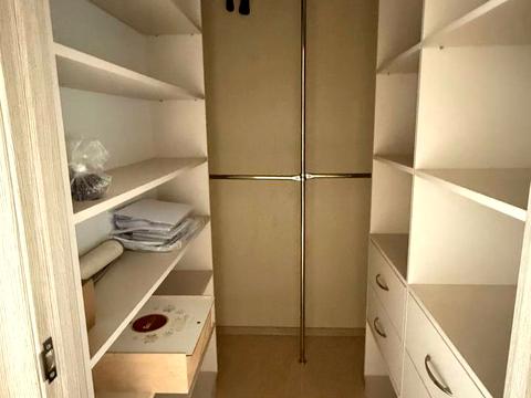 квартира за адресою Віталія Нестеренка вул. (Академіка Воробйова), 1б