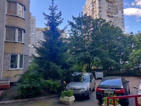 квартира за адресою Михайла Котельникова вул., 37