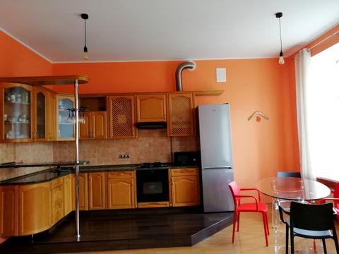 квартира за адресою Почайнинська вул., 23