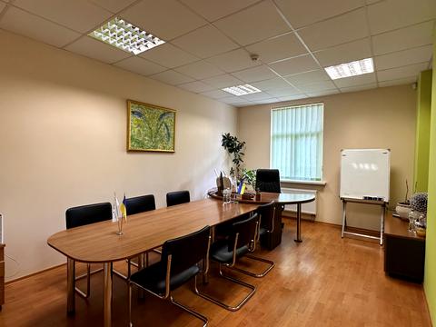 комерційна за адресою Григорія Сковороди вул., 6