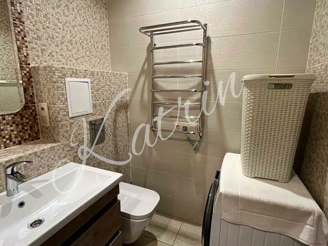 квартира за адресою Співдружності вул., 1