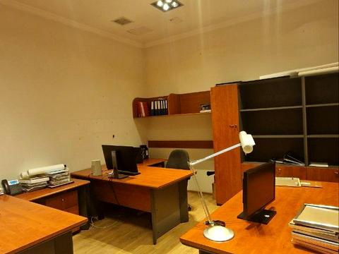 комерційна за адресою Маразліївська вул., 8