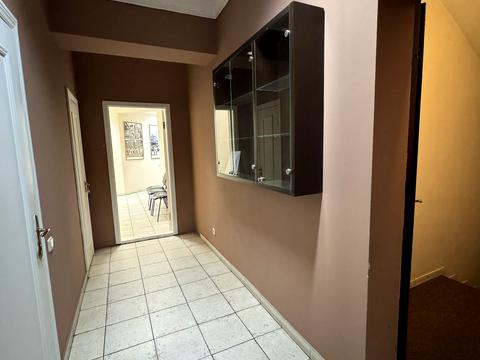 комерційна за адресою Кирилівська вул. (Фрунзе), 1-3