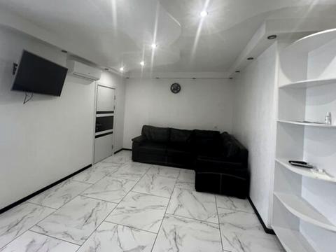 квартира за адресою Левка Лук'яненка вул. (Василя Жуковського), 16