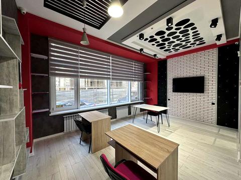 комерційна за адресою Аркадійське плато вул. (Гагаринське плато), 5/2