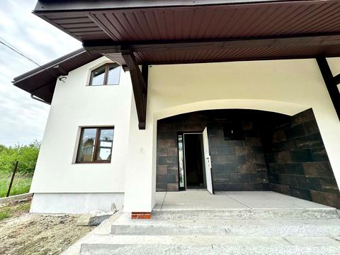 будинок за адресою Володимира Івасюка вул.