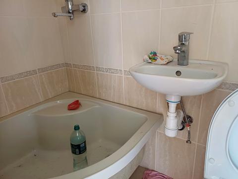 будинок за адресою Центральна, 42