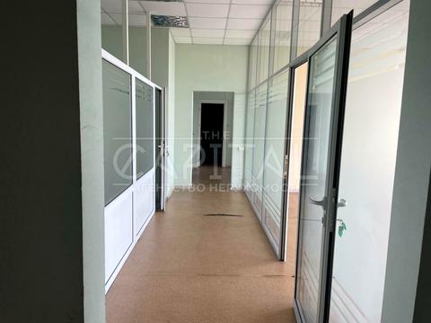 комерційна за адресою Харківське шосе, 201-203