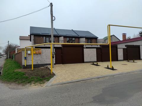 будинок за адресою Рясна вул., 2