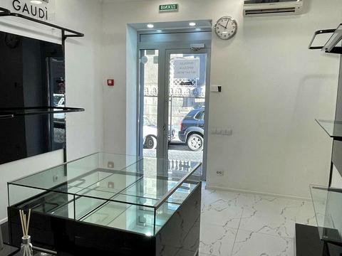 коммерческая по адресу Стефаника ул., 16