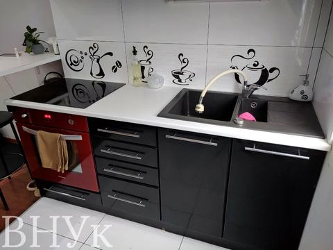квартира за адресою Михайла Максимовича вул., 4