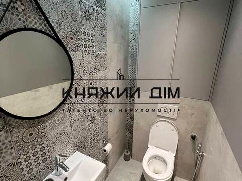 квартира по адресу Драгоманова ул., 10