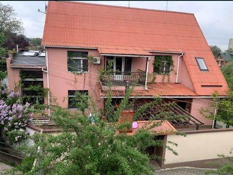 будинок за адресою Добрий Шлях вул., 48