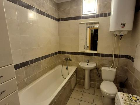 квартира за адресою Воскресенська вул., 12-В