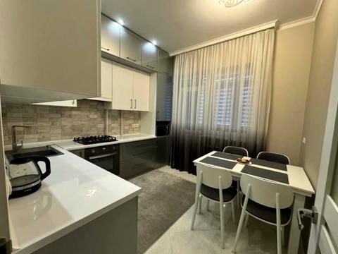 квартира за адресою Августина Волошина вул., 3