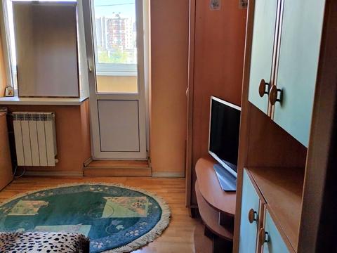 кімната за адресою Сержа Лифаря вул. (Олександра Сабурова), 4