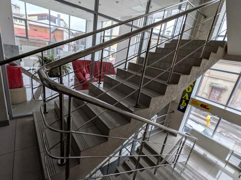 комерційна за адресою Проскурівського підпілля вул., 61