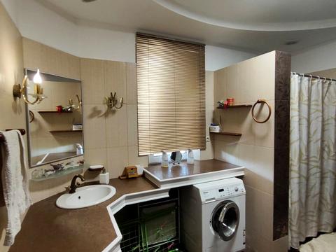 дом по адресу Новоселів, 1