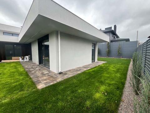 будинок за адресою Дружби бульв.