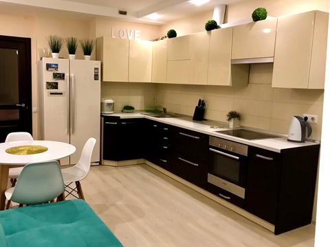 квартира за адресою Анни Ахматової вул., 34