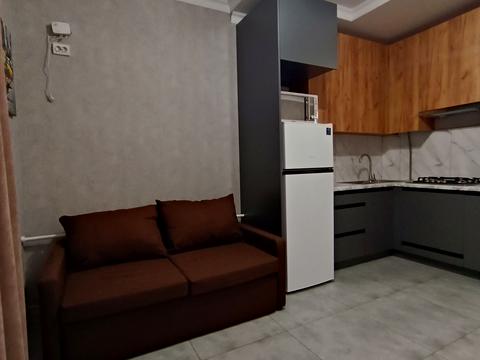 квартира за адресою Кришталева, 1А