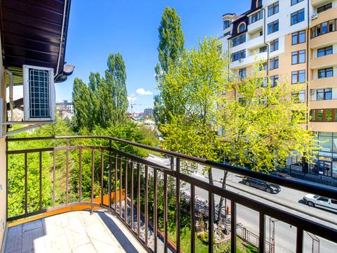 комерційна за адресою Бориславська вул., 33