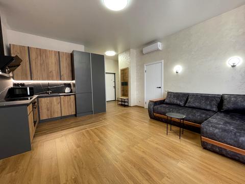 квартира за адресою Андрія Верхогляда вул. (Михайла Драгомирова), 14-А