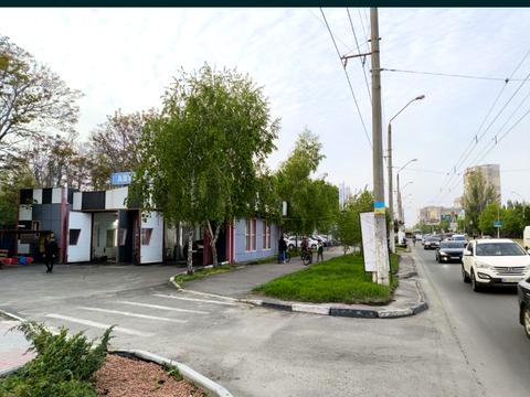 комерційна за адресою Небесної Сотні просп. (Маршала Жукова), 14